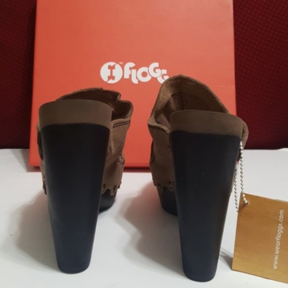 🆕️ (NIB) FLOGGS DIANA High Heel (9) Clog - Picture 7 of 7